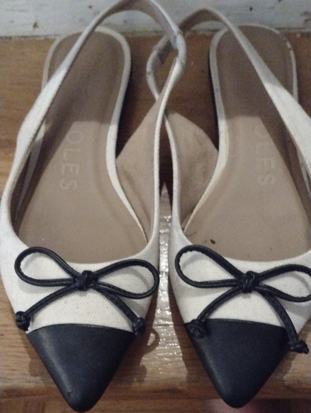 AEROSOLES Cream Slingback Pointed Flats with Black Toe Caps
